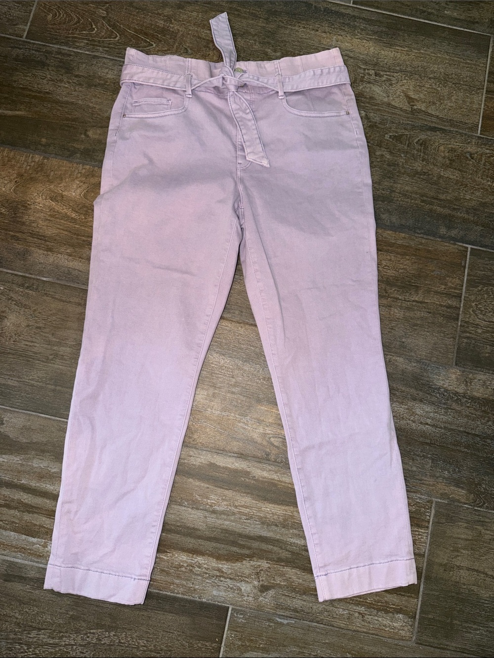 White House Black Market Pale Lavender 12L High Rise Slim Crop Pants